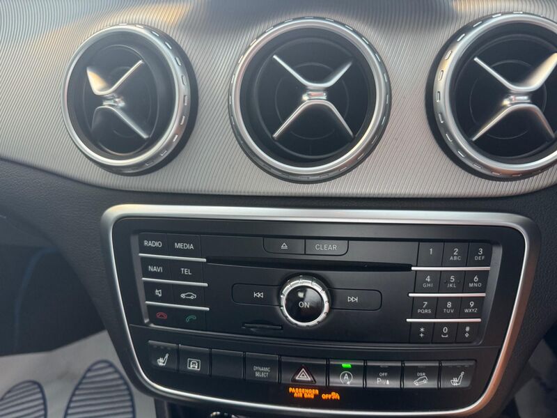 MERCEDES-BENZ GLA CLASS