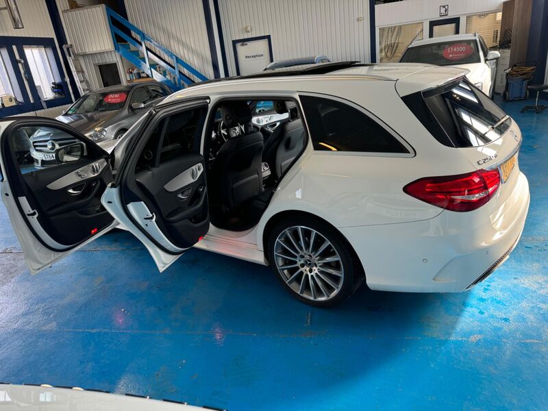 MERCEDES-BENZ C CLASS