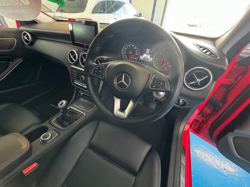 MERCEDES-BENZ A CLASS