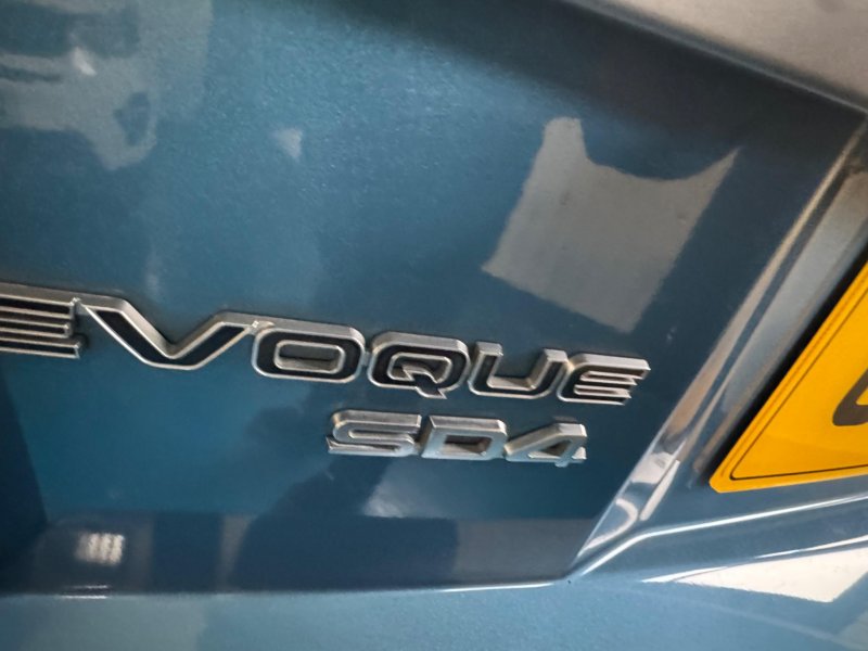 LAND ROVER RANGE ROVER EVOQUE