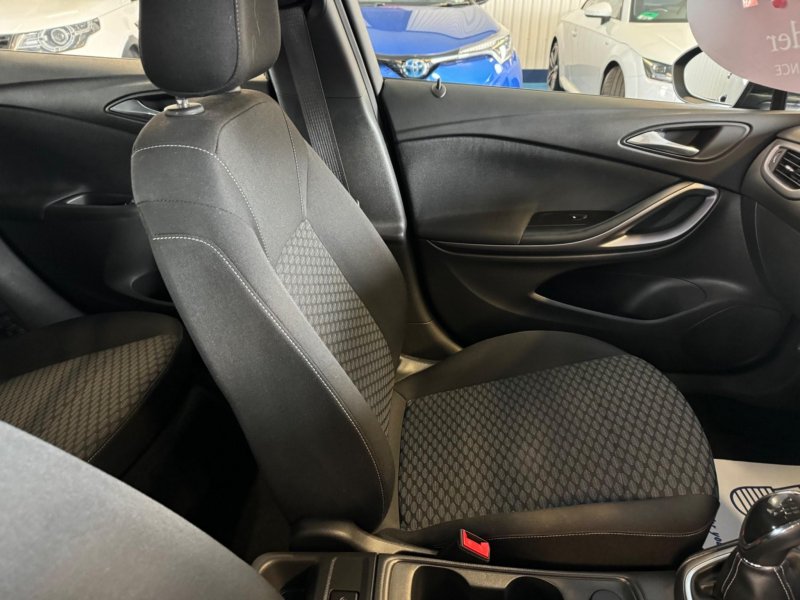 VAUXHALL ASTRA