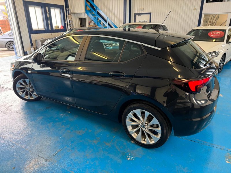 VAUXHALL ASTRA